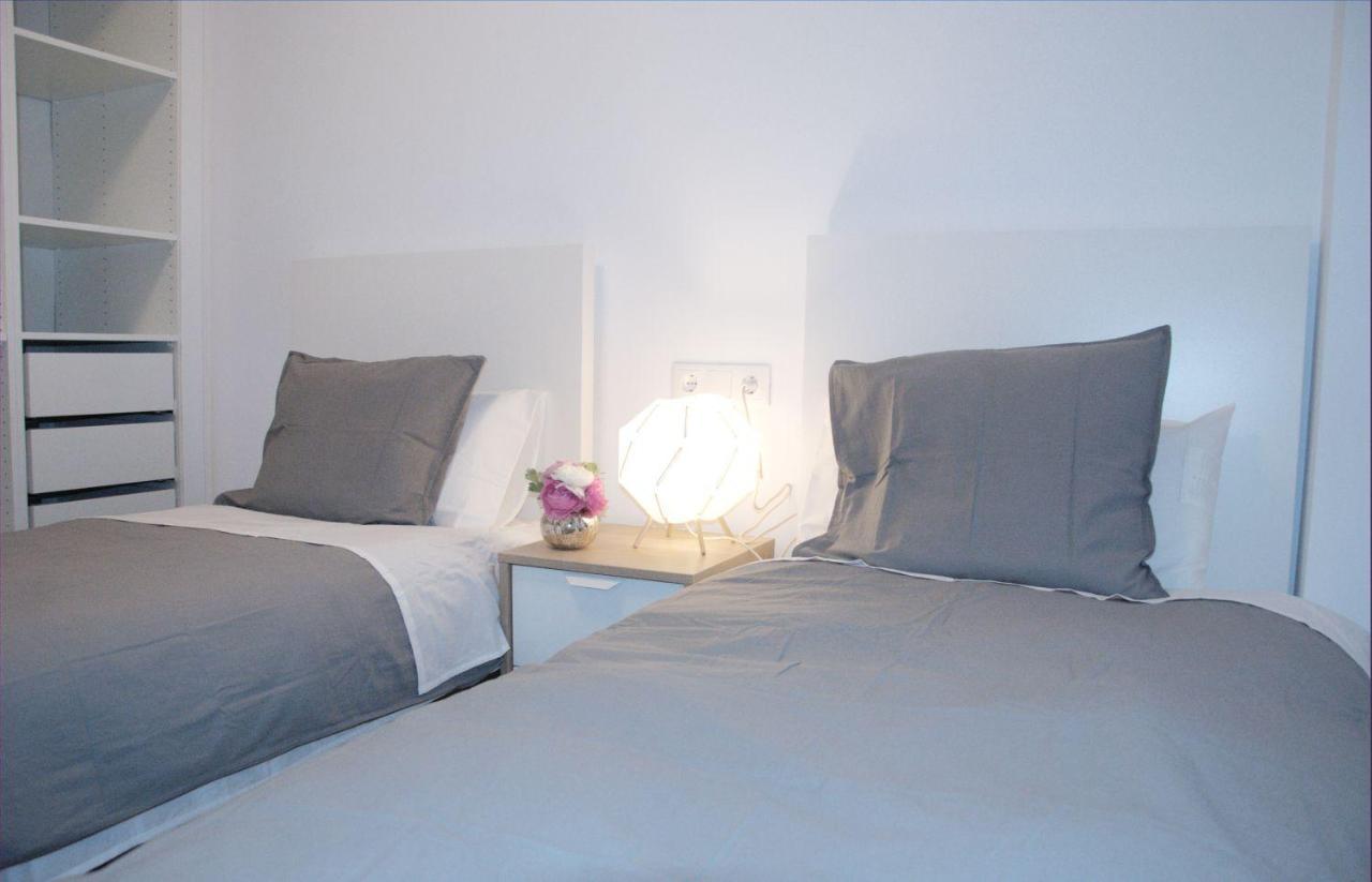 Vivienda Junto A Ruzafa - 12 Pax Y Mas Apartment Valencia Luaran gambar