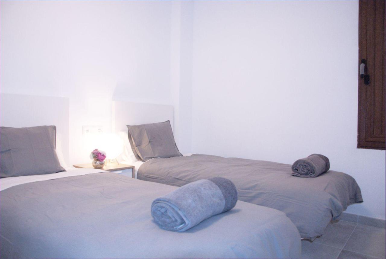 Vivienda Junto A Ruzafa - 12 Pax Y Mas Apartment Valencia Luaran gambar
