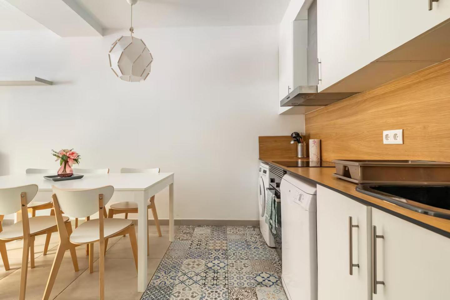 Vivienda Junto A Ruzafa - 12 Pax Y Mas Apartment Valencia Luaran gambar